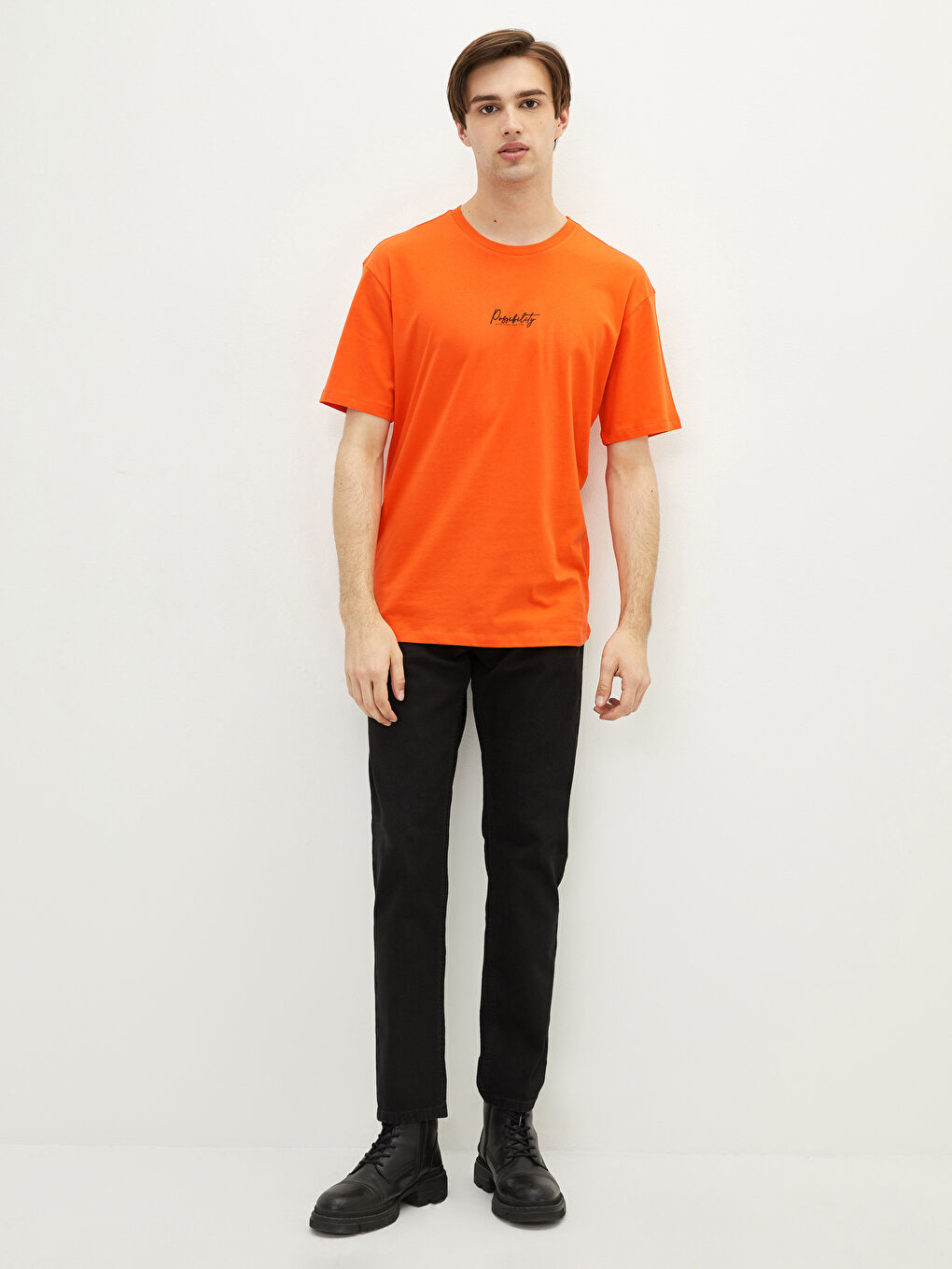 Turuncu Oversize Bisiklet Yaka Kısa Kollu Baskılı Penye Erkek Tişört-6