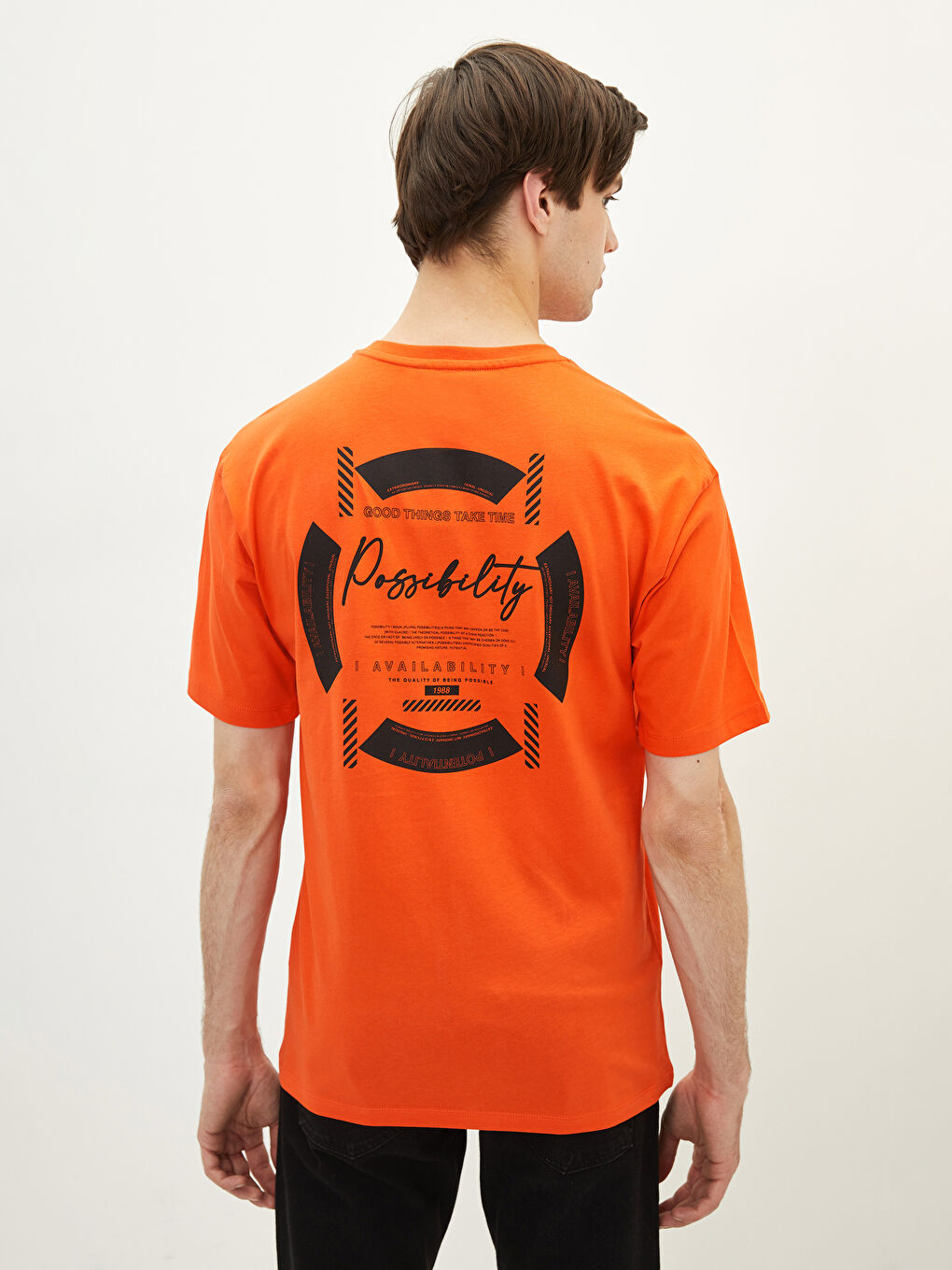 Turuncu Oversize Bisiklet Yaka Kısa Kollu Baskılı Penye Erkek Tişört-10