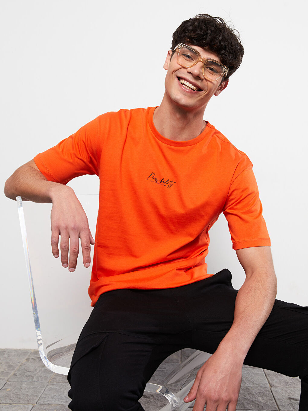 Turuncu Oversize Bisiklet Yaka Kısa Kollu Baskılı Penye Erkek Tişört-1