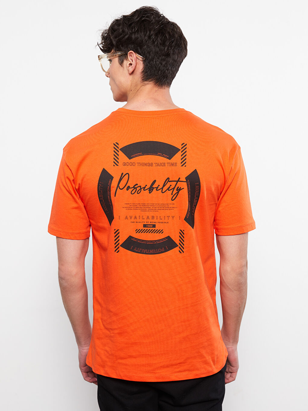 Turuncu Oversize Bisiklet Yaka Kısa Kollu Baskılı Penye Erkek Tişört-9