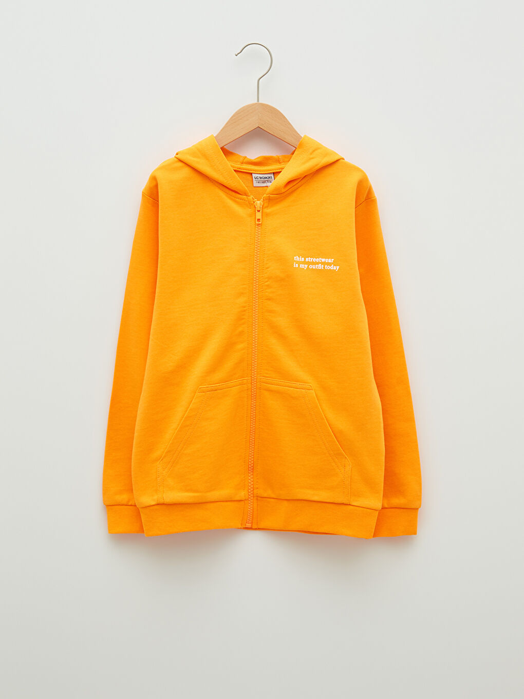 Turuncu Kapüşonlu Baskılı Uzun Kollu Erkek Çocuk Fermuarlı Sweatshirt