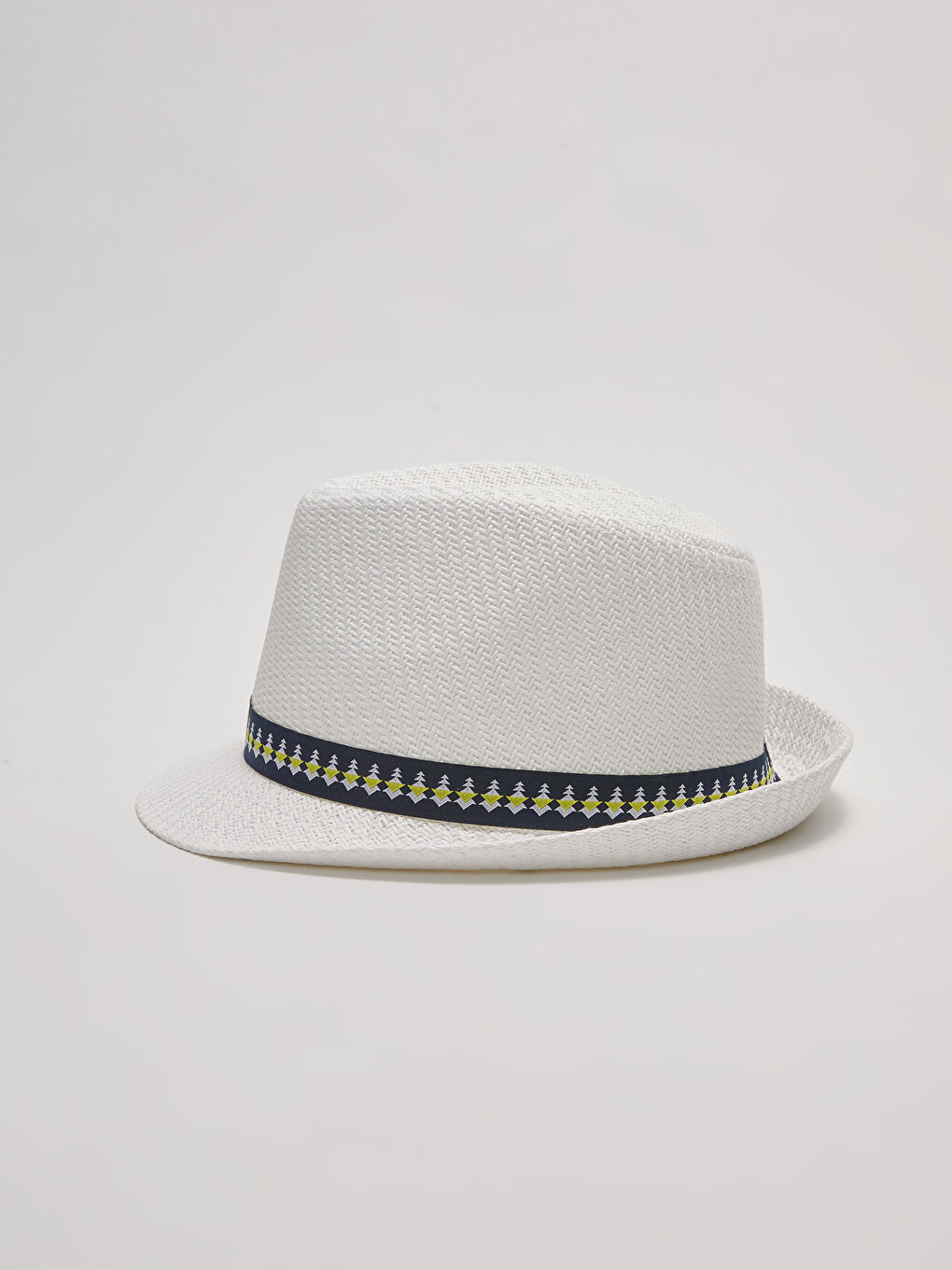 Beyaz Biye Detaylı Erkek Çocuk Hasır Fötr Şapka-1