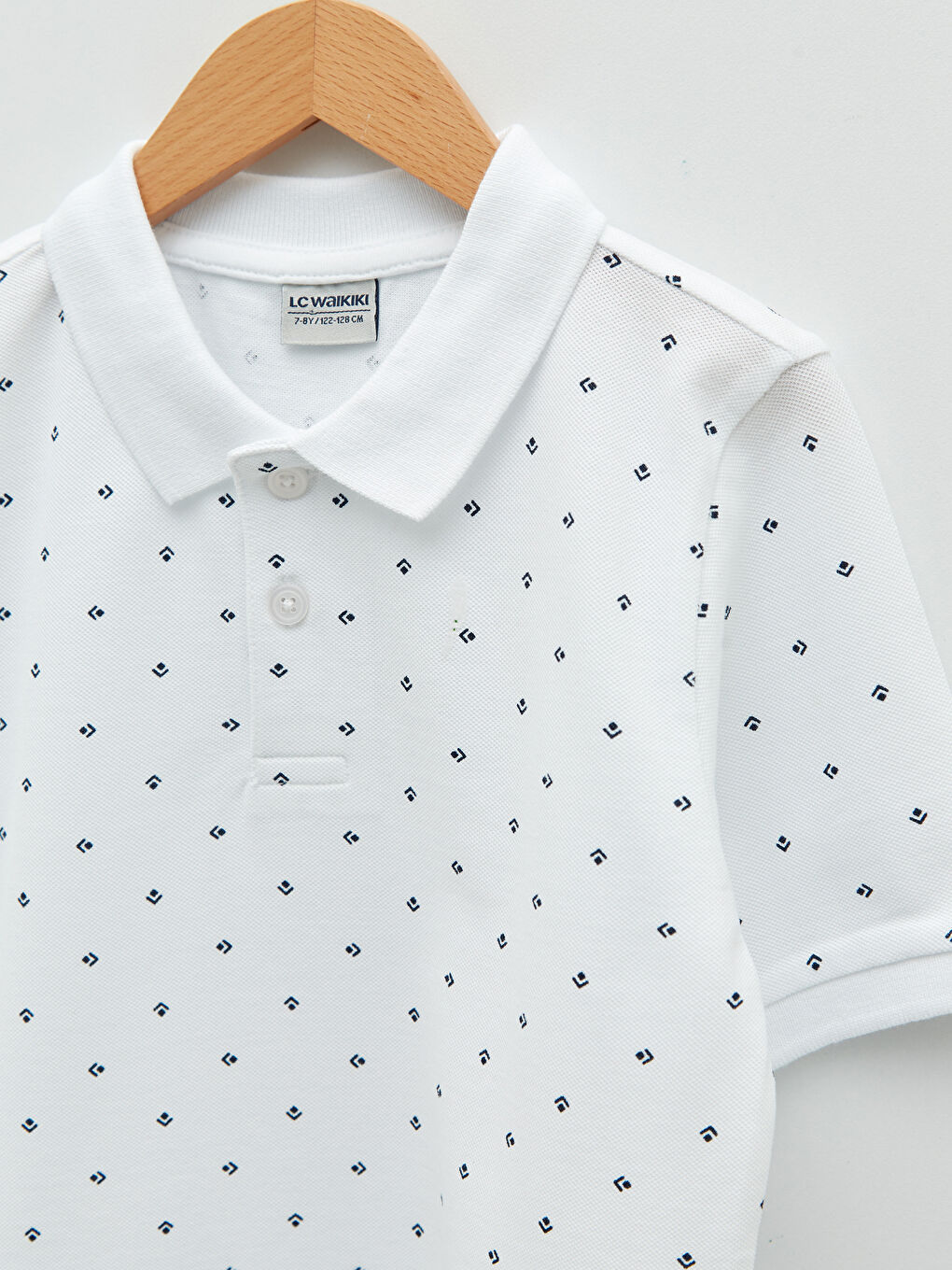 Beyaz Polo Yaka Baskılı Kısa Kollu Erkek Çocuk Tişört-2