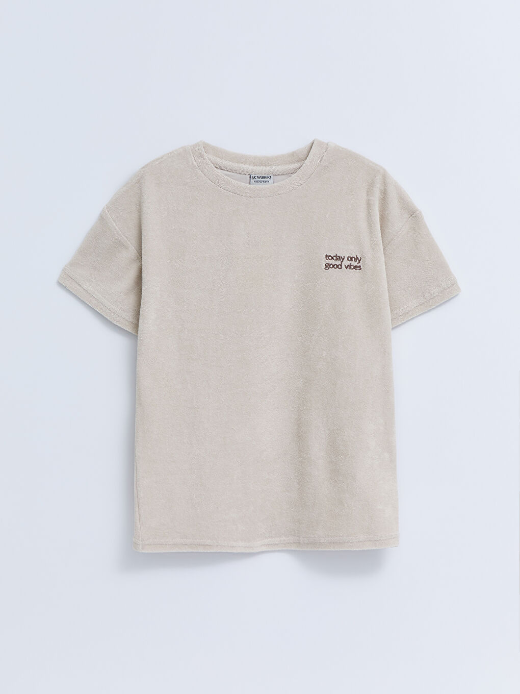 تيشيرت كم قصير ياقة دائرية مطرز مخمل أولاد وشورت-1