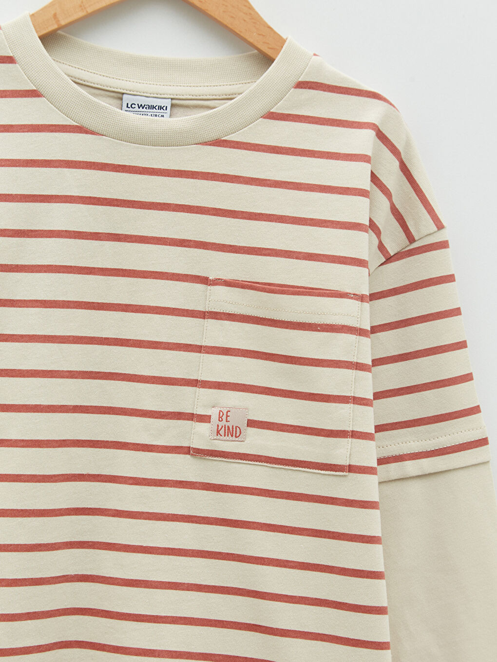 LCW Kids Тениска с кръгло деколте, раирана, с дълъг ръкав за момчета -S24572Z4-LF0