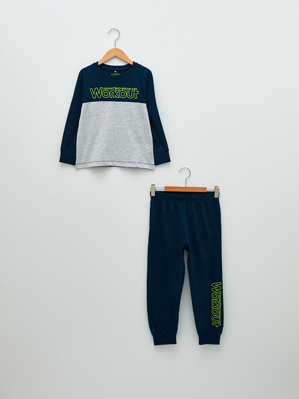 Crew Neck Printed Long Sleeve Boys' Pyjama Set