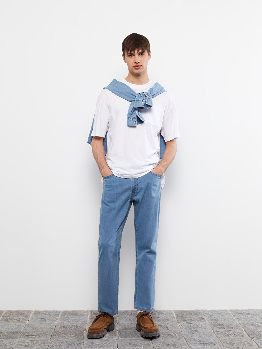 779 جينز بقصة عادية للرجال-1