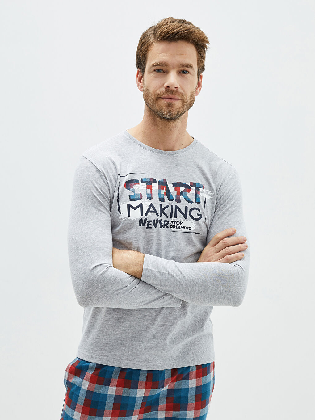 Standart Kalıp Baskılı Erkek Pijama Takımı-4