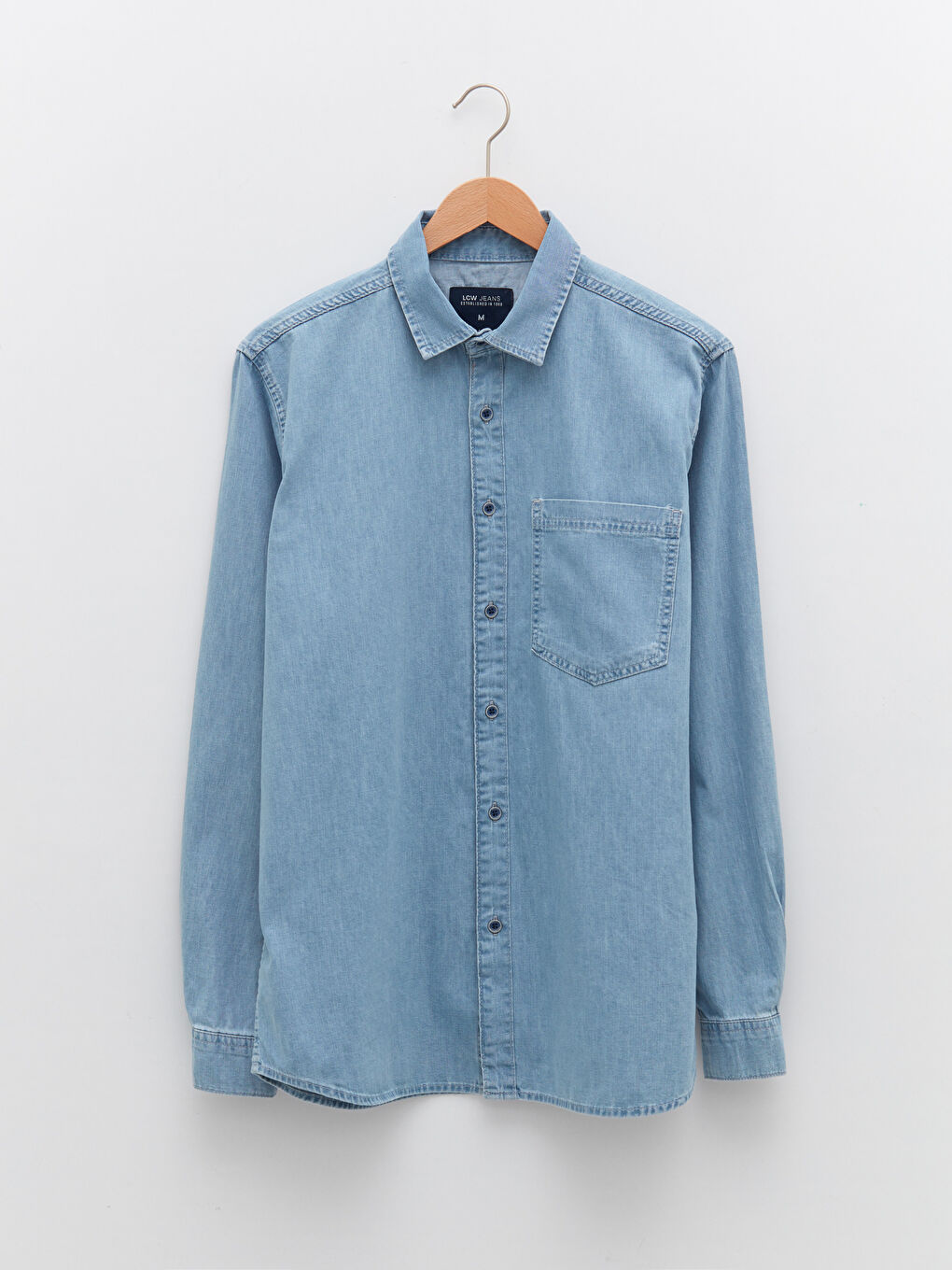 قميص جينز رجالي بأكمام طويلة وقصة مريحة-5