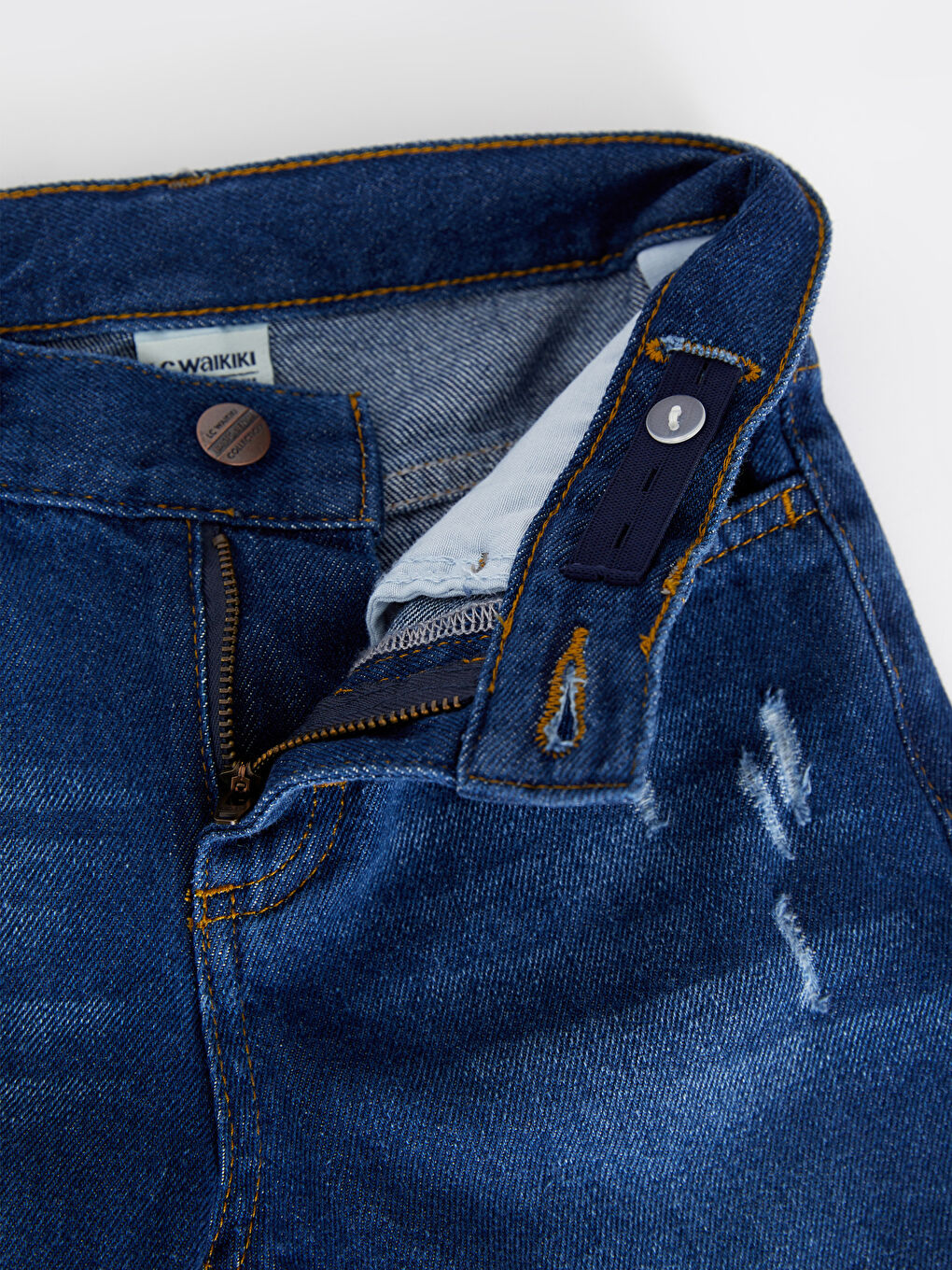 Short en jean garçon en coton avec détails déchirés-2