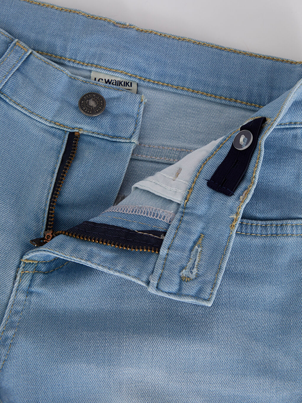 Ripped Detailed Cotton Boy Jean Roller-4