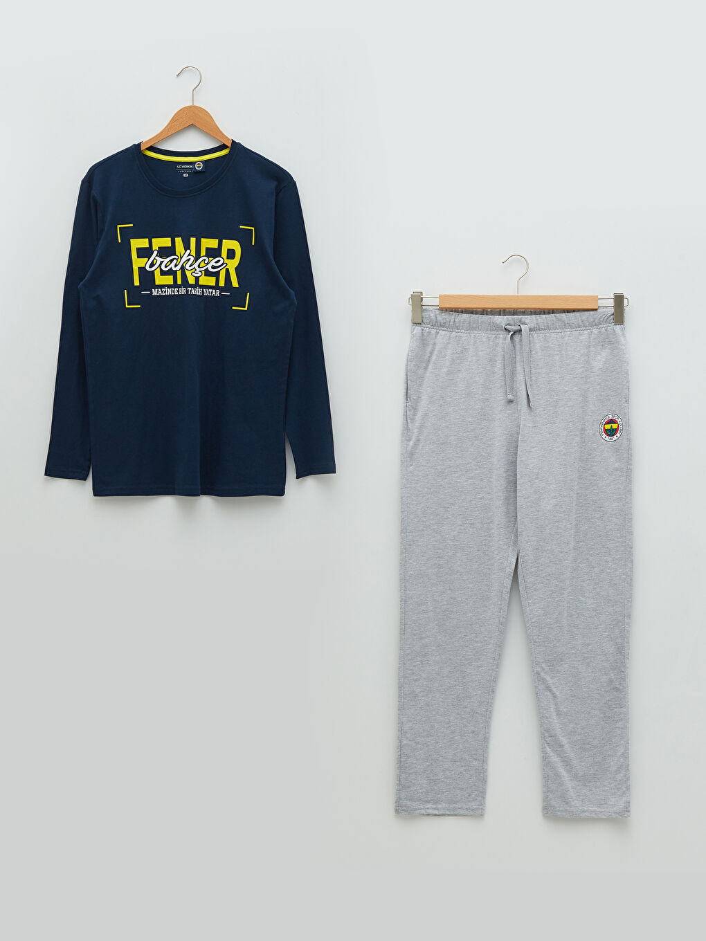 Gri Standart Kalıp Fenerbahçe Baskılı Erkek Taraftar Pijama Takımı