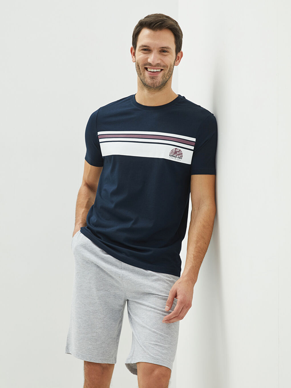 Gri Standart Kalıp Erkek Şortlu Pijama Takımı