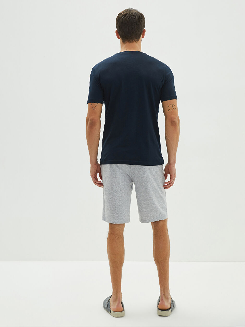 Gri Standart Kalıp Erkek Şortlu Pijama Takımı-4