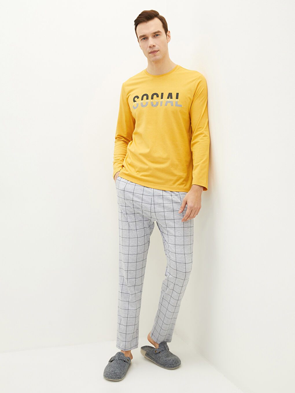 Gri Standart Kalıp Erkek Pijama Takımı