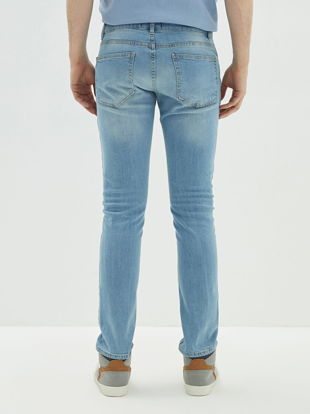 750 Slim Fit Men's Jeans-4