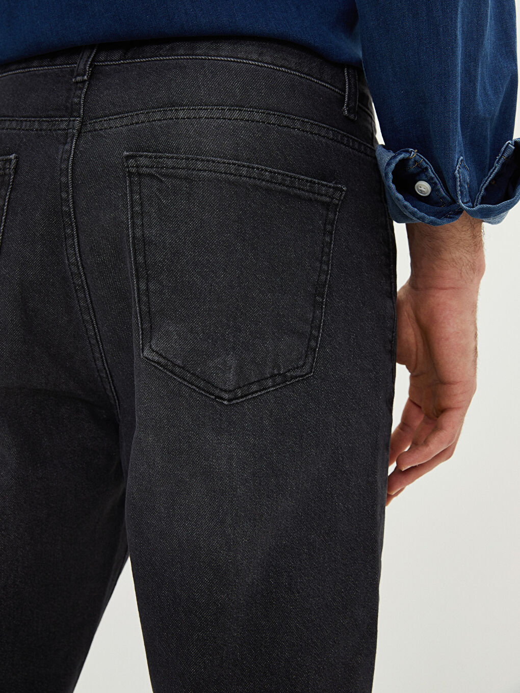 Siyah 710 Bol Fit Erkek Jean Pantolon-4