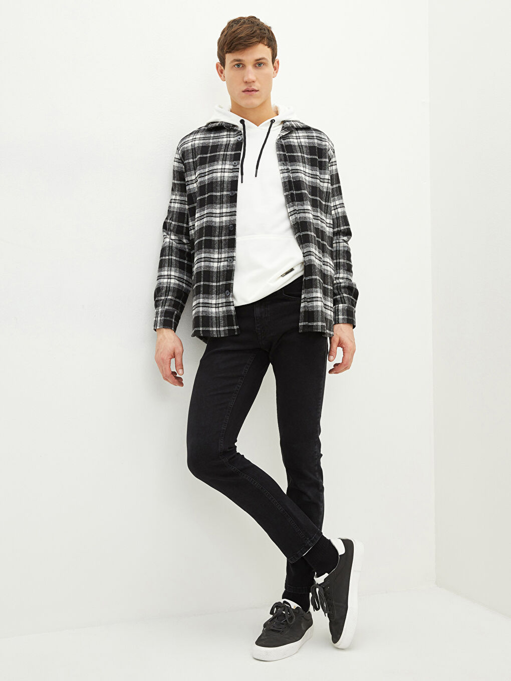 Siyah 750 Slim Fit Erkek Jean Pantolon-1