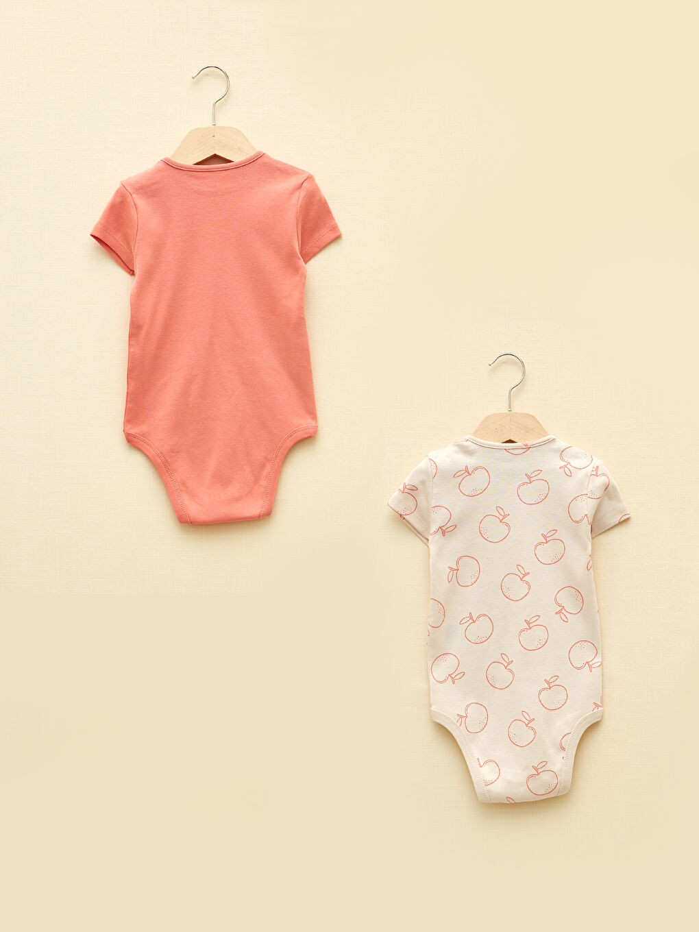 Crew Neck Short Sleeve Printed Baby Girl Snap Fastener Bodysuit 2 Pack-1