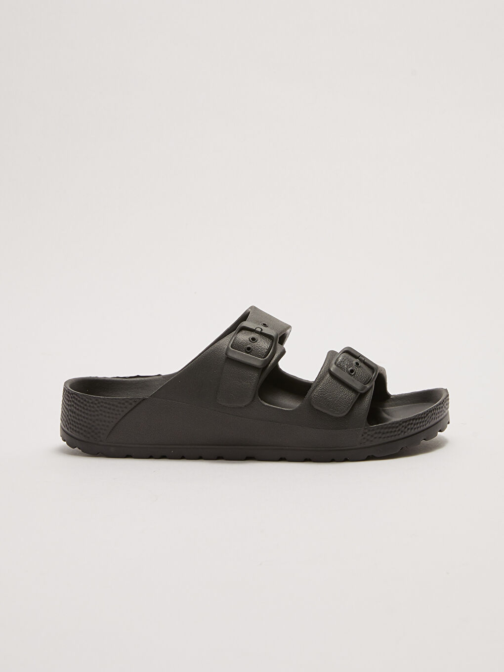 Siyah Toka Detaylı Çift Bantlı Kadın Terlik-1