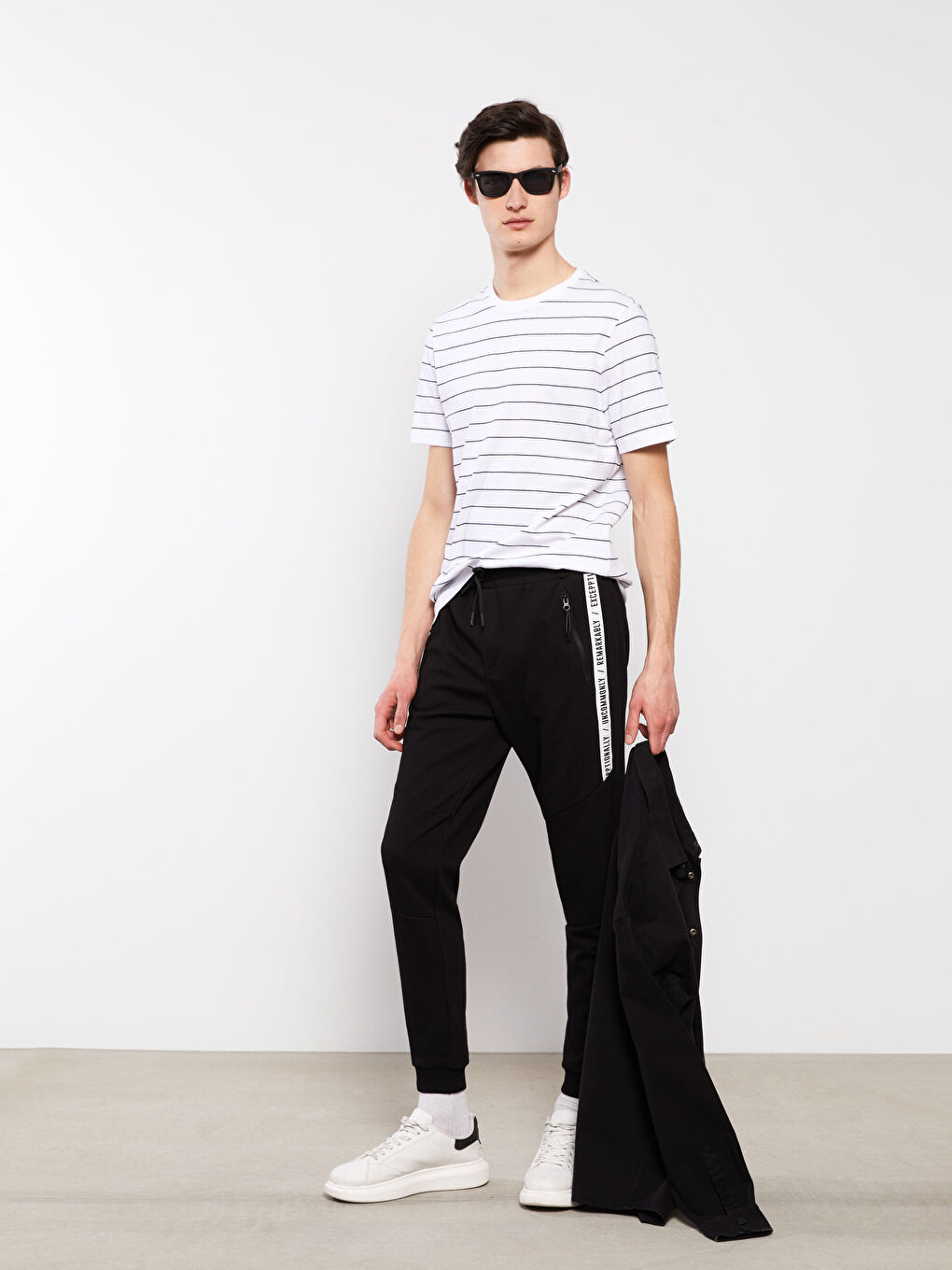 Siyah Slim Fit Erkek Eşofman Altı