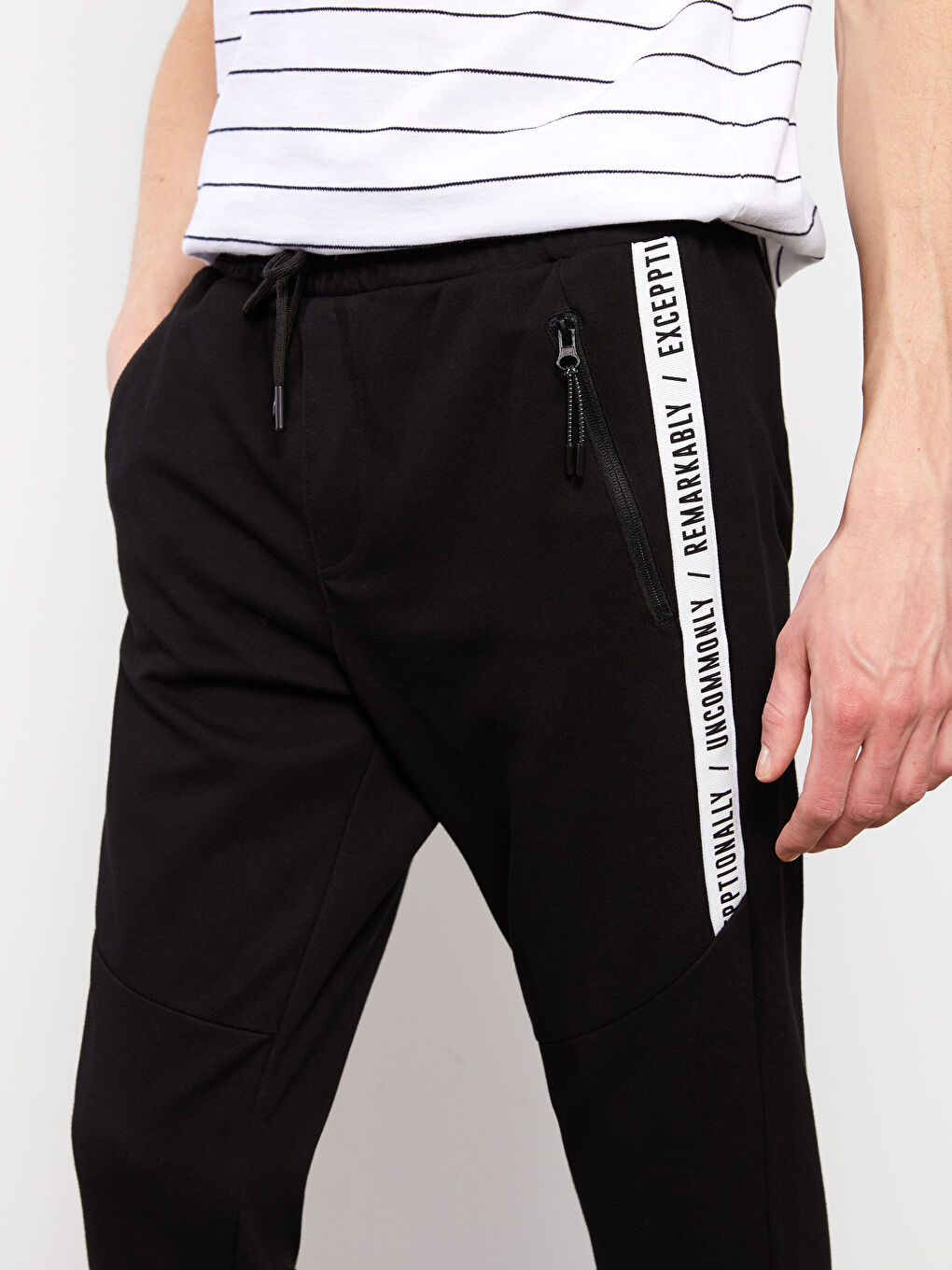 Siyah Slim Fit Erkek Eşofman Altı-2