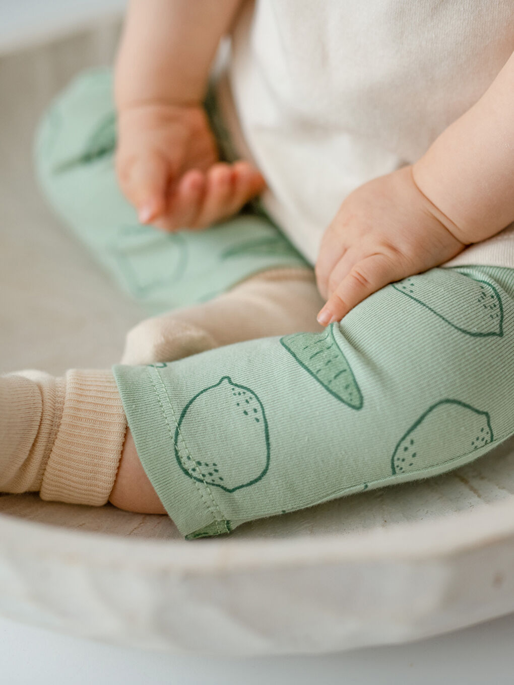 Bej Bisiklet Yaka Kısa Kollu Baskılı Kız Bebek Tişört ve Pantolon 2'li Takım-2