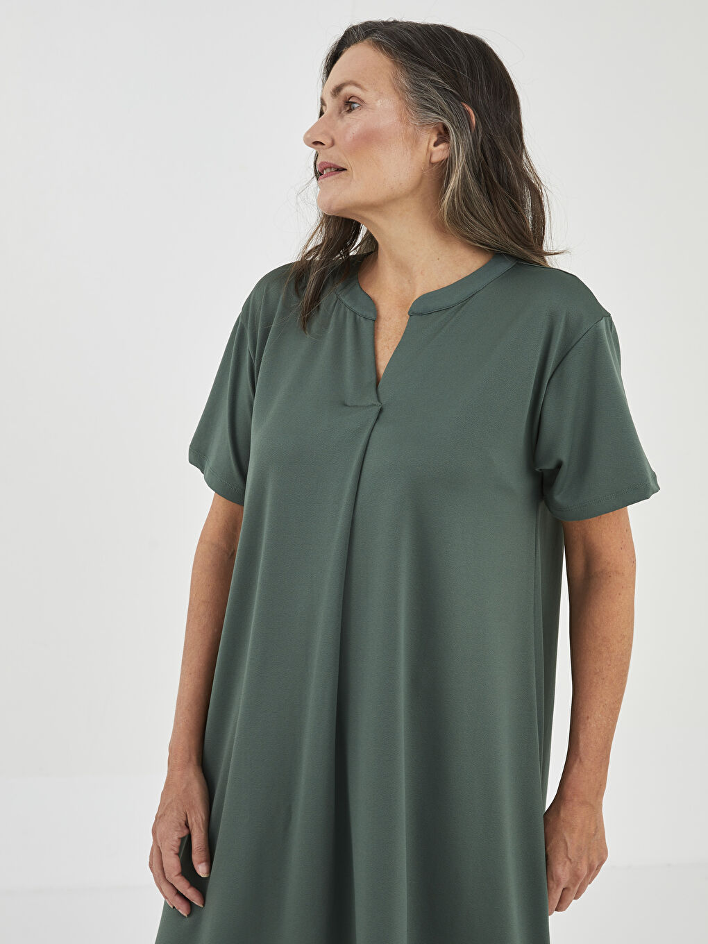 فستان بياقة بشق سادة كم قصير للسيدات-1