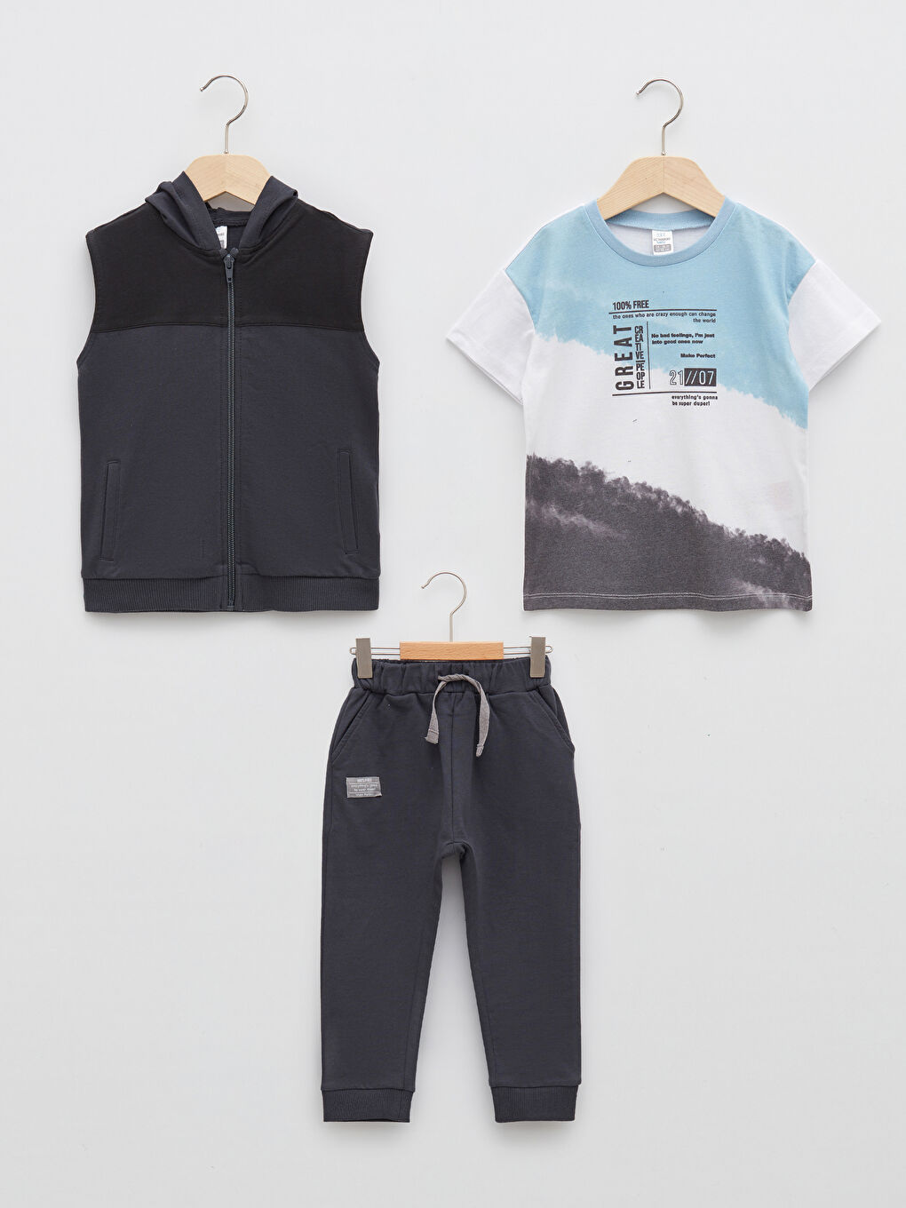 Antrasit Kısa Kollu Baskılı Erkek Bebek 3'lü Takım