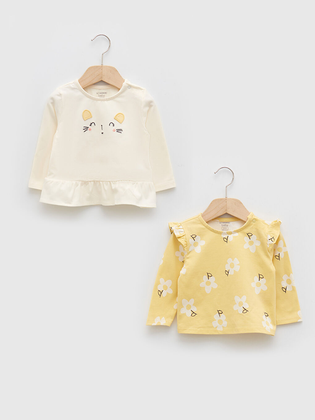 تيشيرت ياقة دائرية كم طويل مطبوع قطن بنات رضع - مجموعة من قطعتين