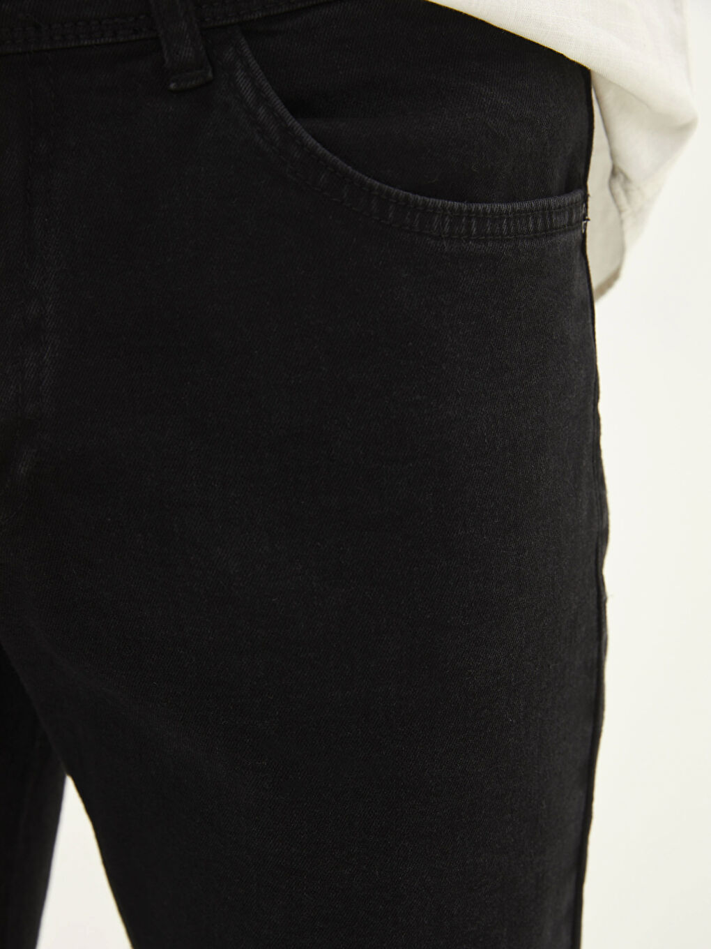 750 Slim Fit Men's Jeans-3