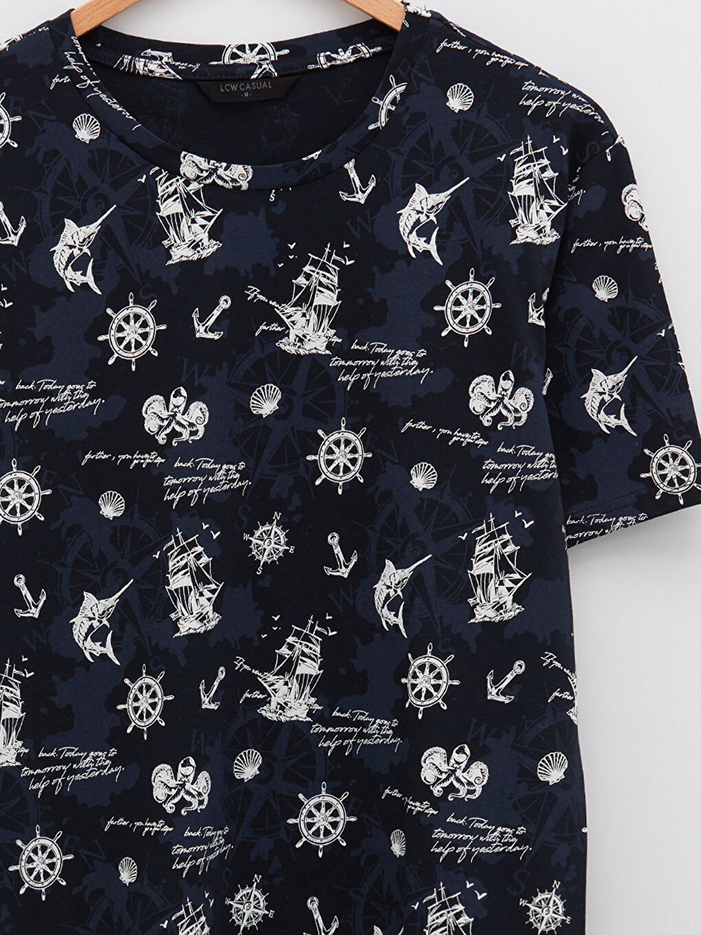 Lacivert Bisiklet Yaka Kısa Kollu Baskılı Penye Erkek Tişört-7