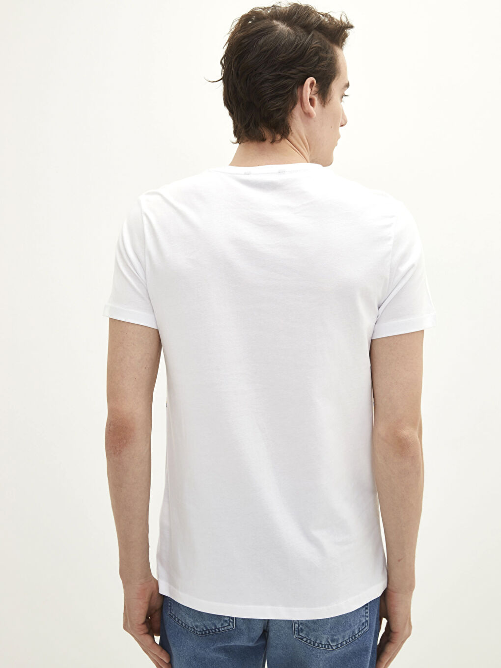 Beyaz Bisiklet Yaka Kısa Kollu Desenli Penye Erkek Tişört-4