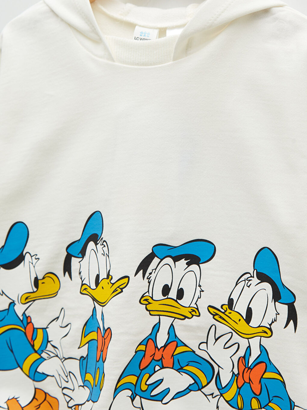 Ekru Kapüşonlu Uzun Kollu Donald Duck Baskılı Erkek Bebek Sweatshirt ve Şort 2'li Takım-5