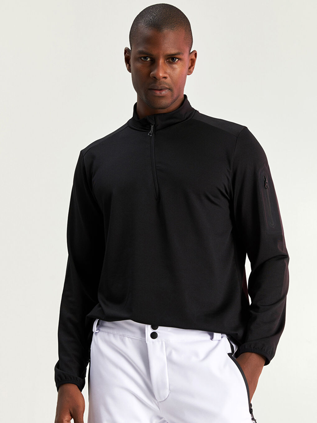 Siyah Dik Yaka Uzun Kollu İnce Erkek Sweatshirt