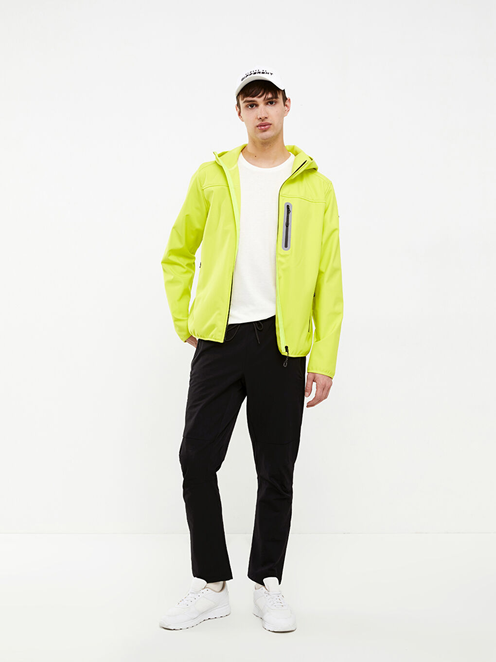 Siyah Standart Kalıp Erkek Pantolon