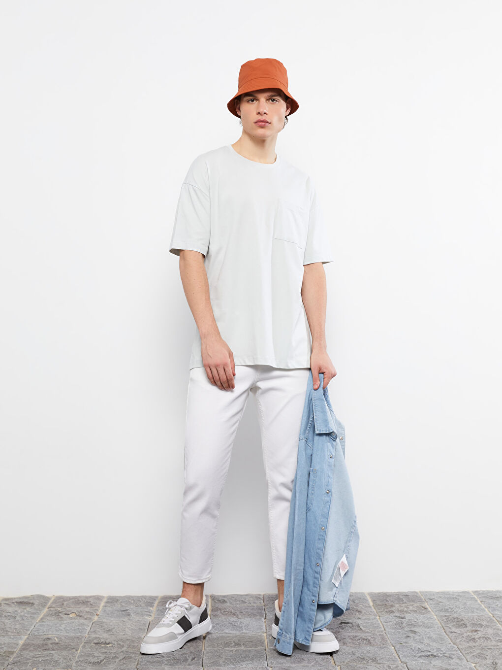 تيشيرت رجالي واسع الحجم برقبة دائرية وأكمام قصيرة من جيرسي-2