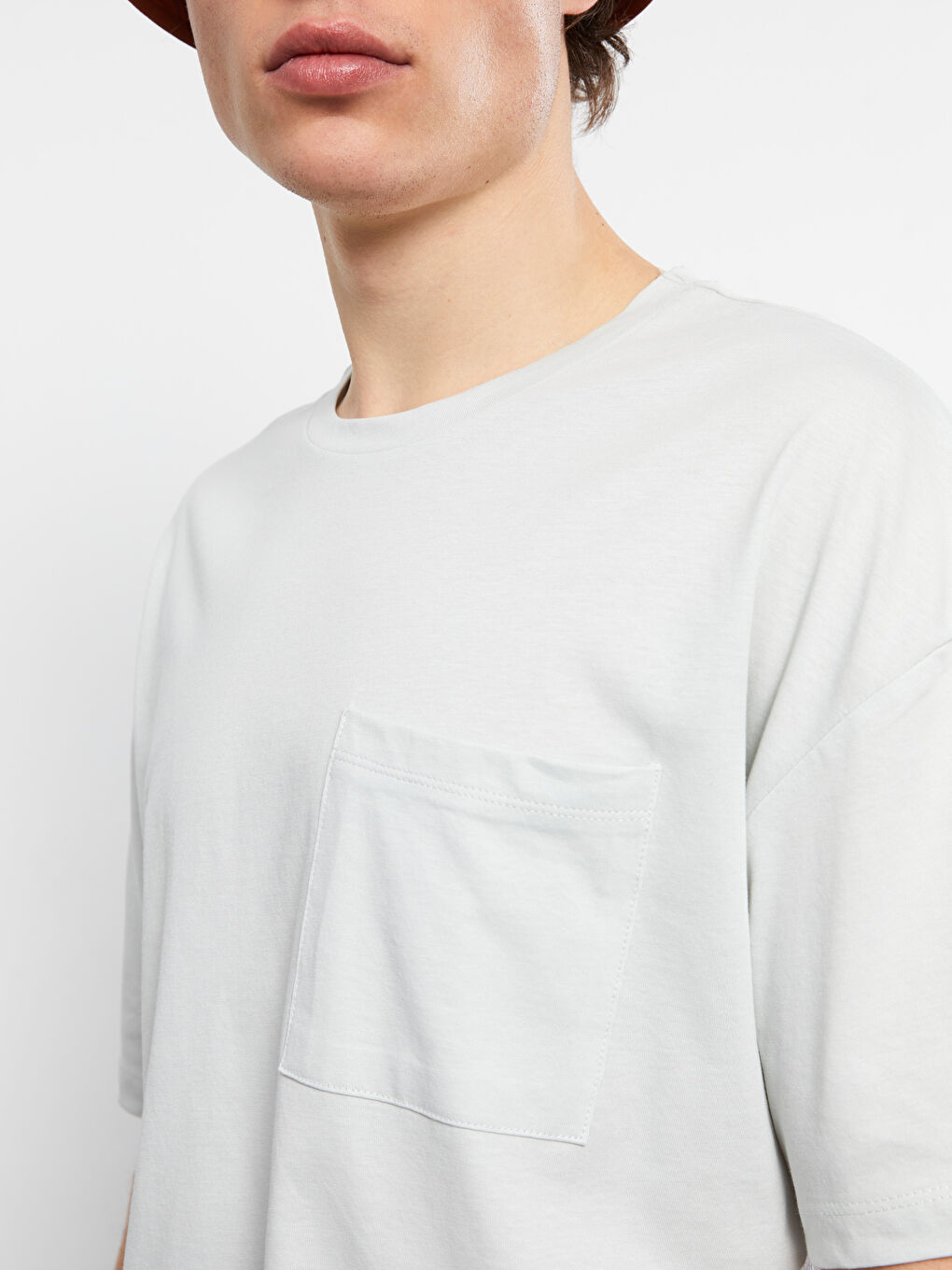 تيشيرت رجالي واسع الحجم برقبة دائرية وأكمام قصيرة من جيرسي-3