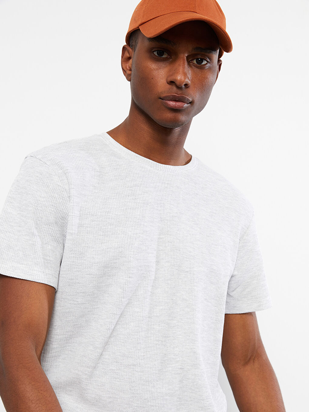 Tricou Basic cu Mânecă Scurtă și Guler Rotund pentru Bărbați