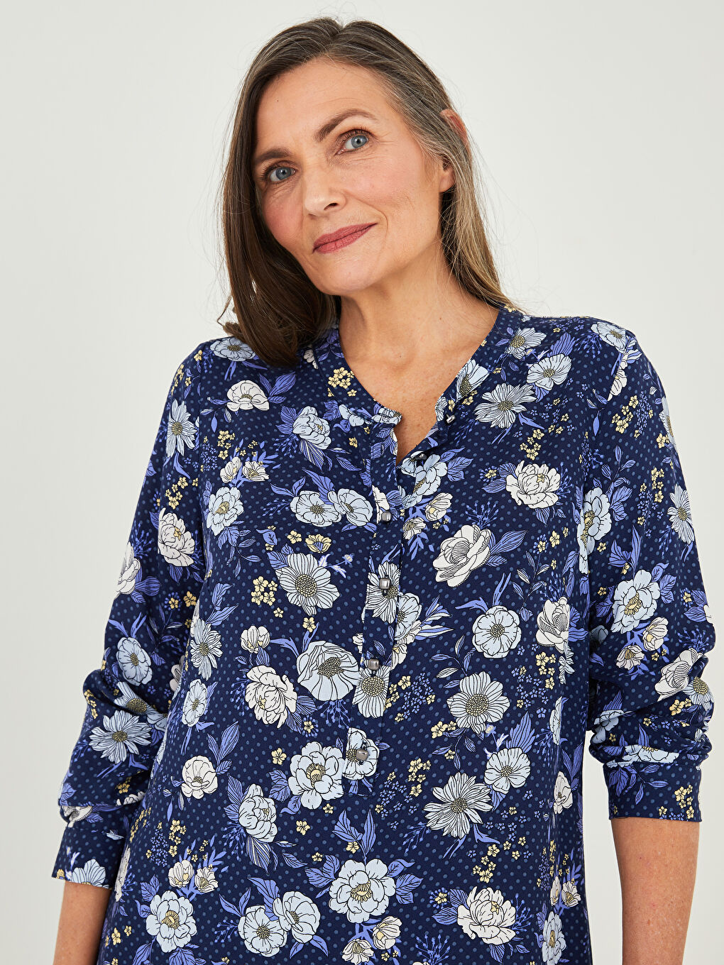 LCW Grace Crew Neck Floral Long Sleeve Viscose Women's Tunic -S25604Z8-LSJ