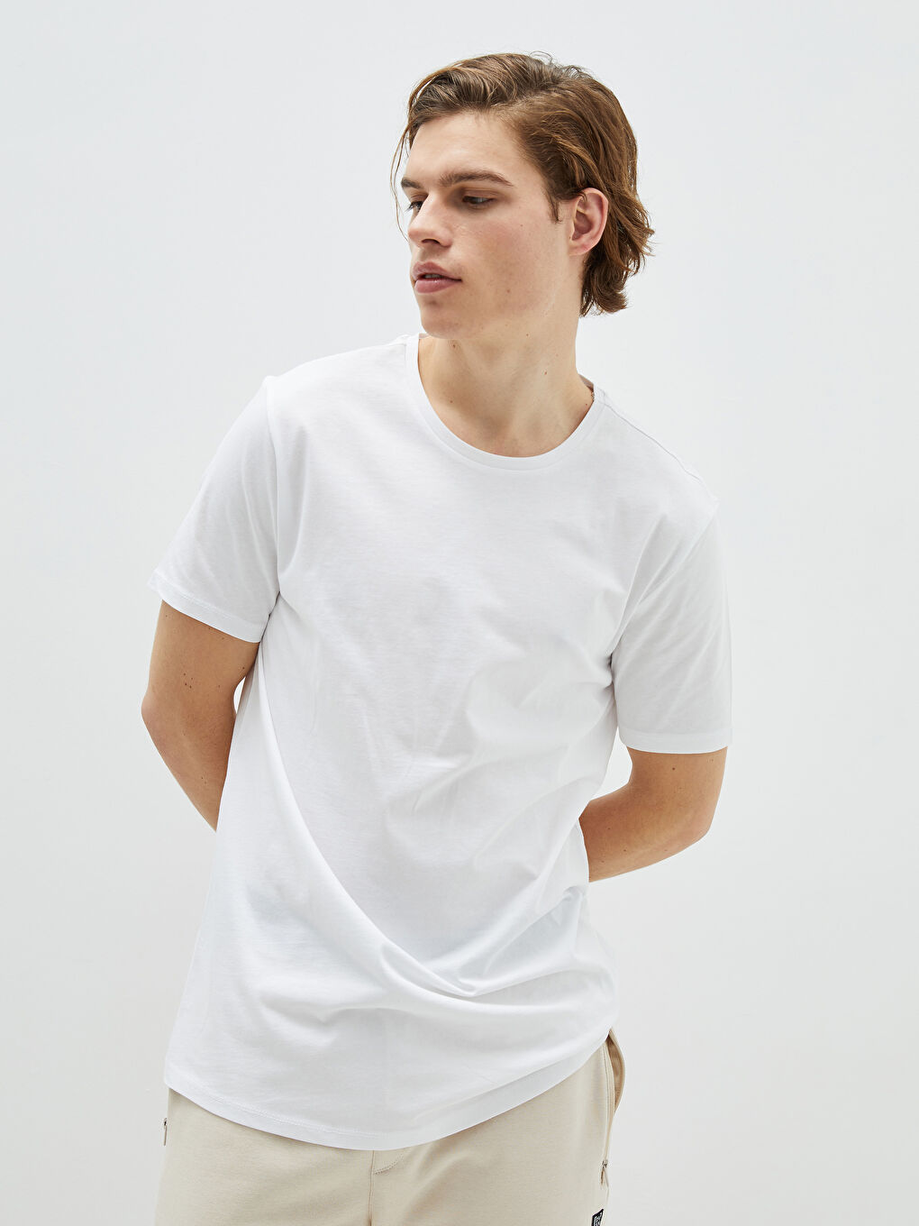 Beyaz Bisiklet Yaka Kısa Kollu Basic Penye Erkek Tişört-2