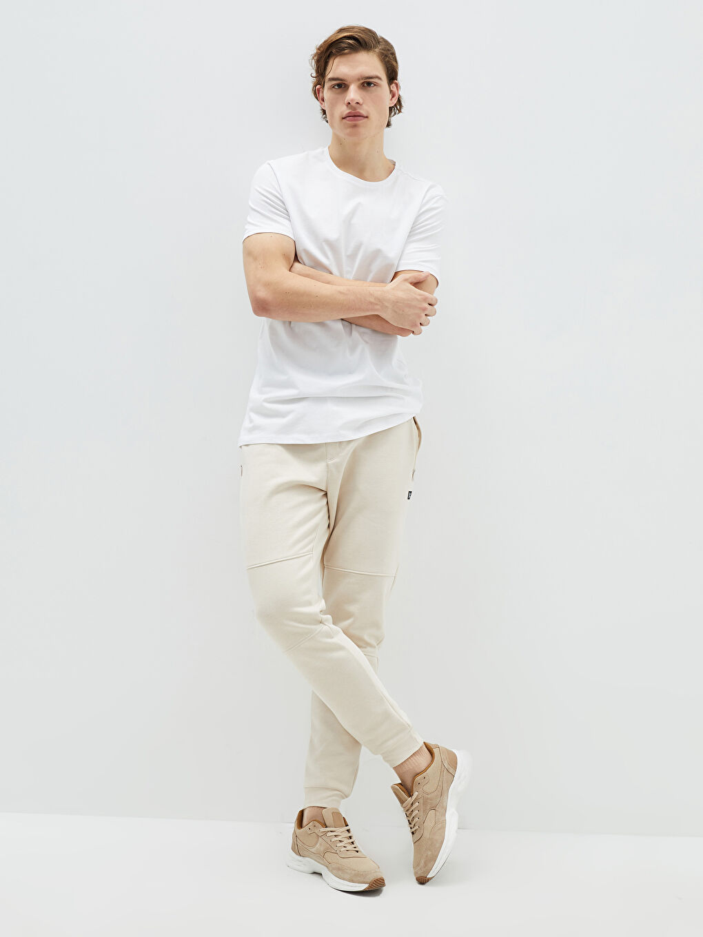 Beyaz Bisiklet Yaka Kısa Kollu Basic Penye Erkek Tişört-3