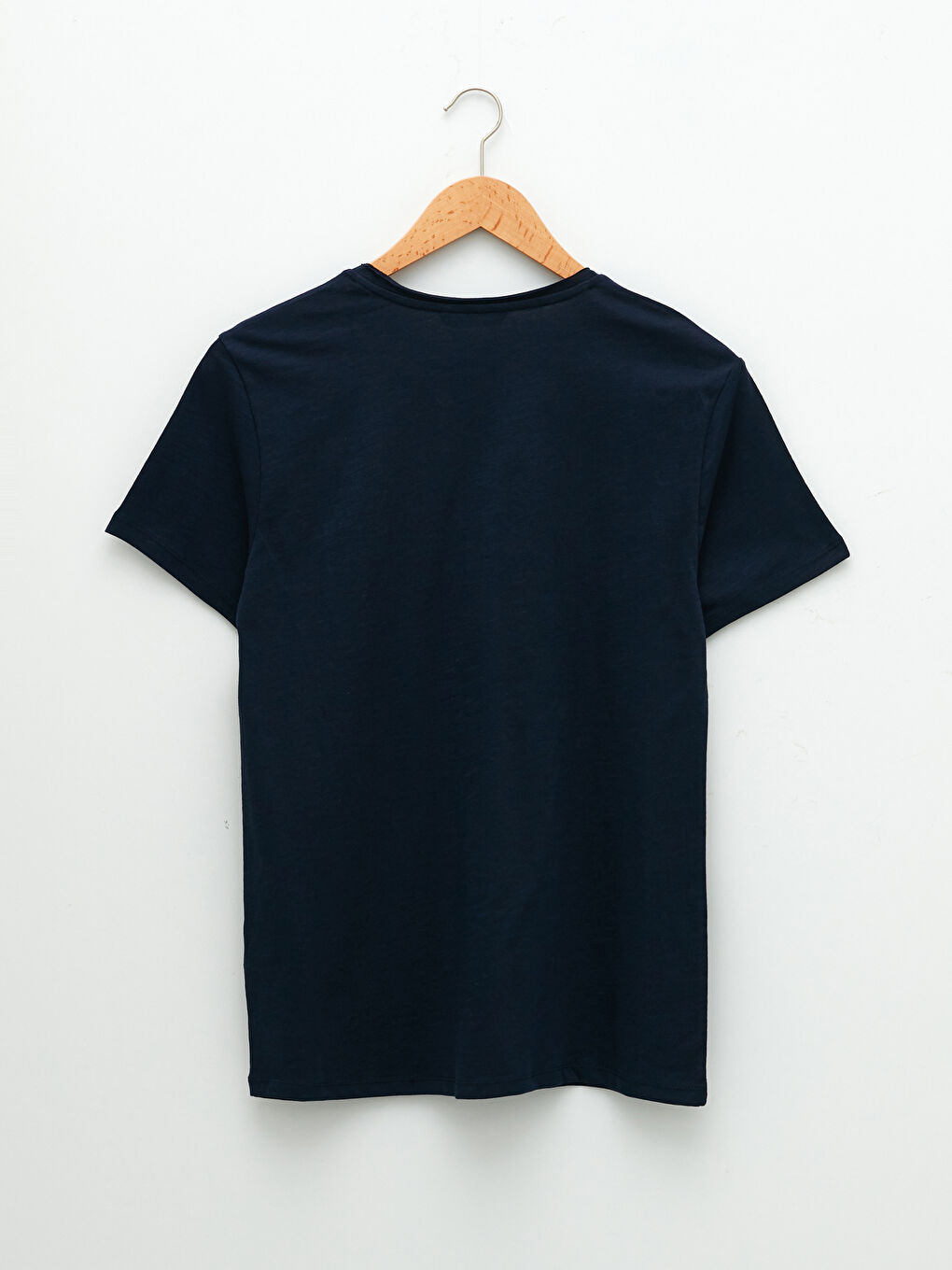 Базовая мужская футболка из хлопка с V-образным вырезом и короткими рукавами-6