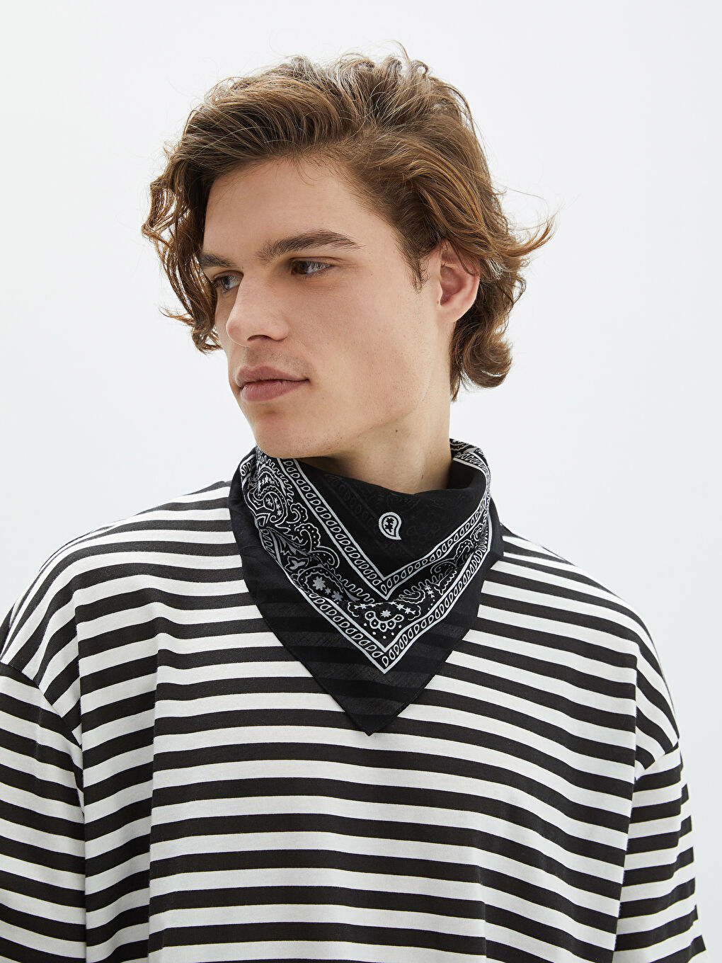 LC Waikiki Patterned Men's Bandana -S25619Z8-HUC