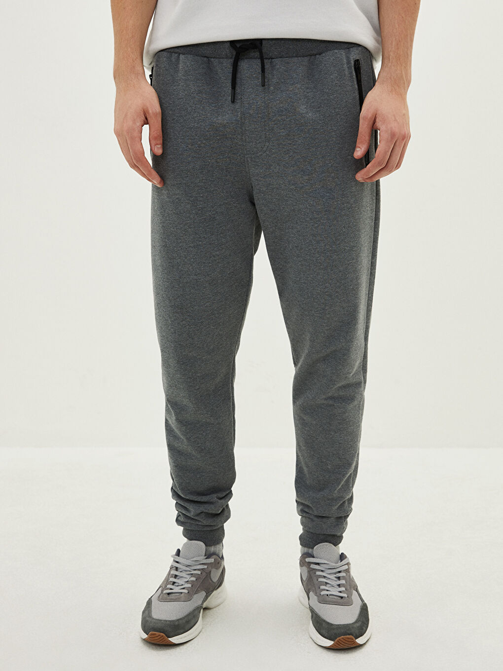 XSIDE Schlank Geschnittene Herren-Jogginghose -S25685Z8-L8N