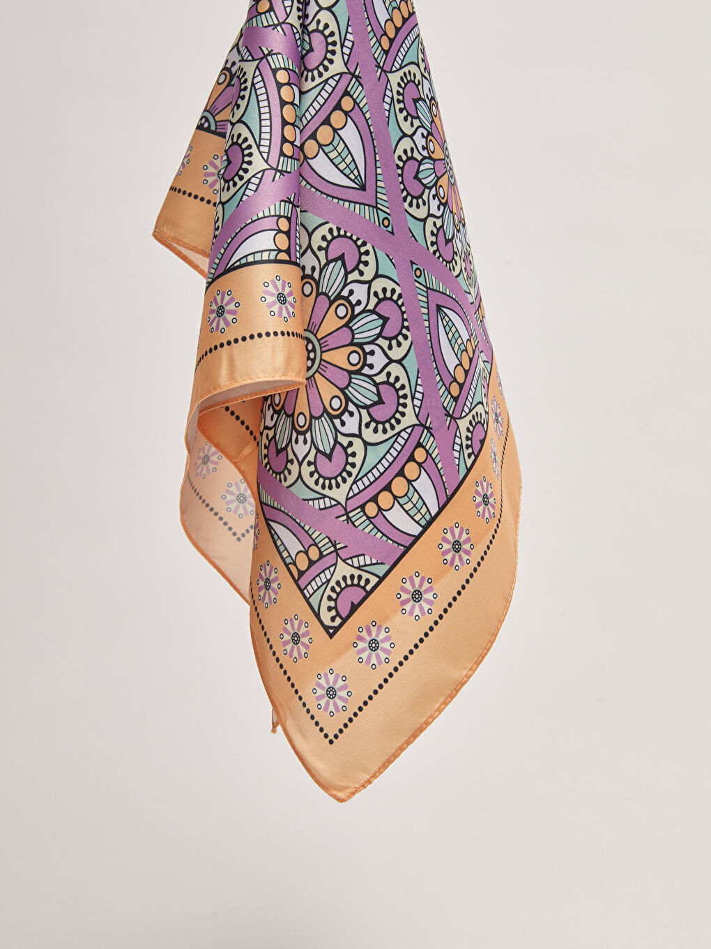 Turuncu Pamuklu Desenli Kadın Bandana-5