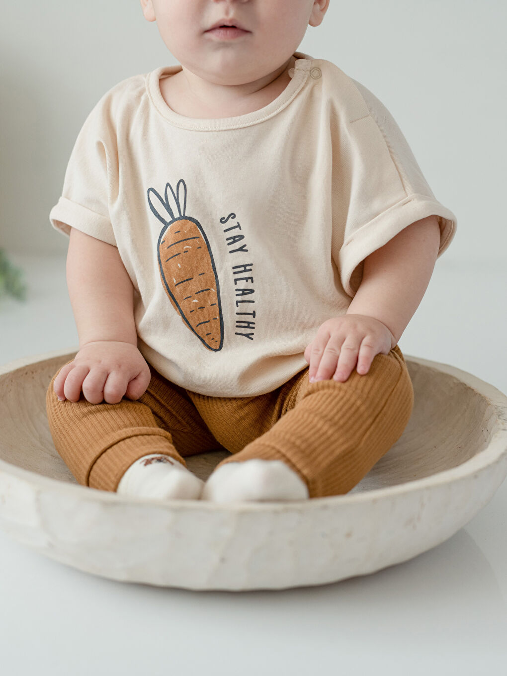 Rundhalsausschnitt Kurzarm Bedrucktes Baby Jungen T-Shirt und Jogginghose 2-Teiliges Set-1