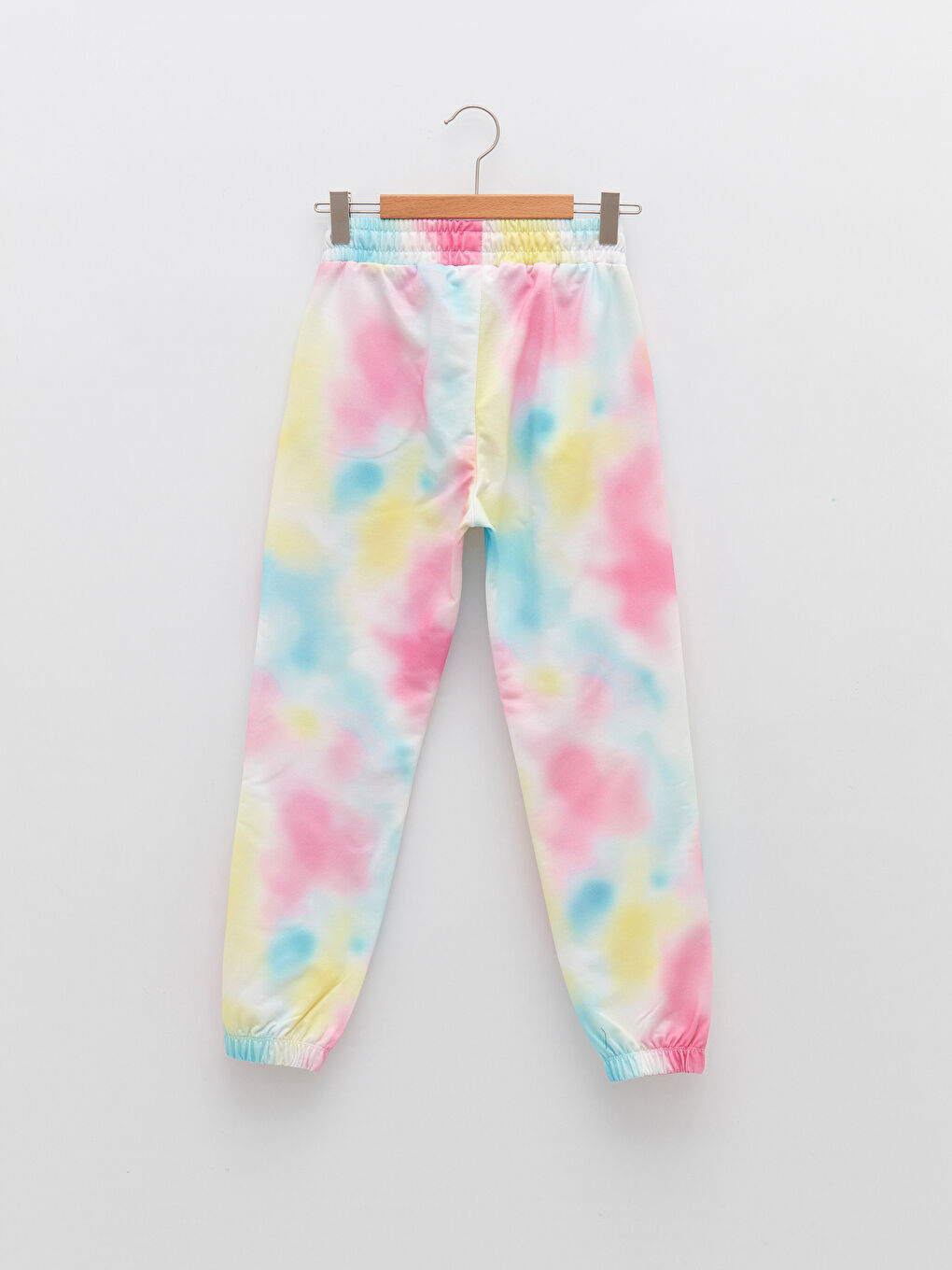 LCW Kids Elastic Waist Batik Patterned Girl Jogger Sweatpants -S25817Z4-F9C