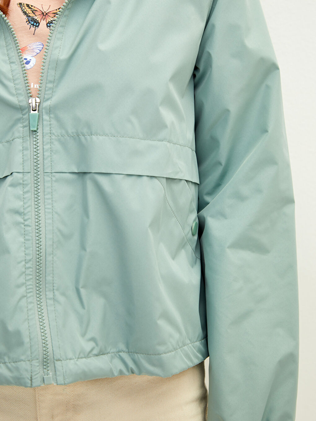 Yeşil Kadın Kapüşonlu Düz Yağmurluk-4