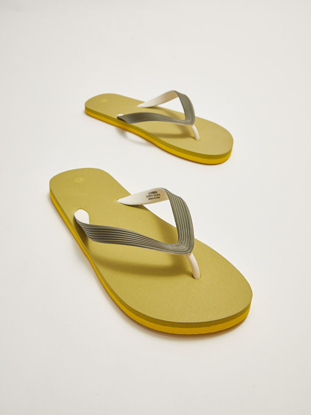 Flip Flops Men's Beach Slippers -S25874Z8-SCR